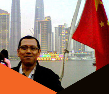 R Imam Santoso S.Kom, Dipl Mar